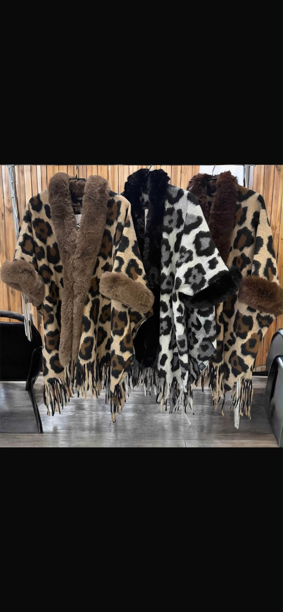 Leah leopard cape